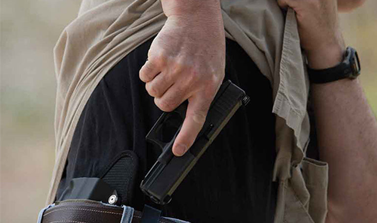 Why Concealed Carry Shirts and Jackets Are a Must-Have for Gun Owners？