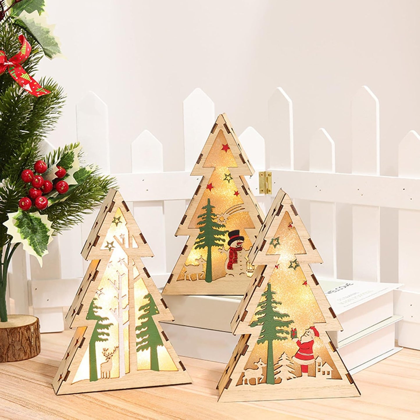 Zewuai Christmas Wooden Warm Light Table Decor, Tree-Shaped Ornaments, Lightweight Xmas Souvenirs